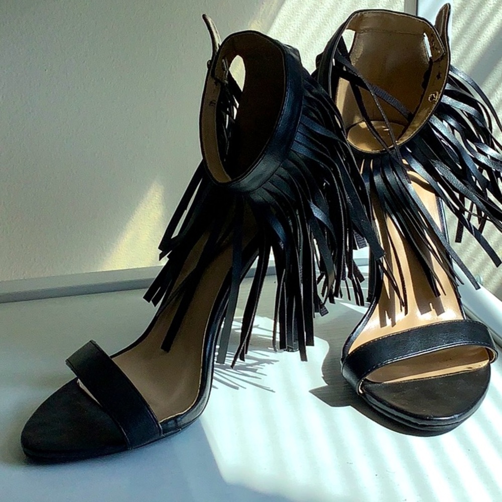 Black Heels with Tassels